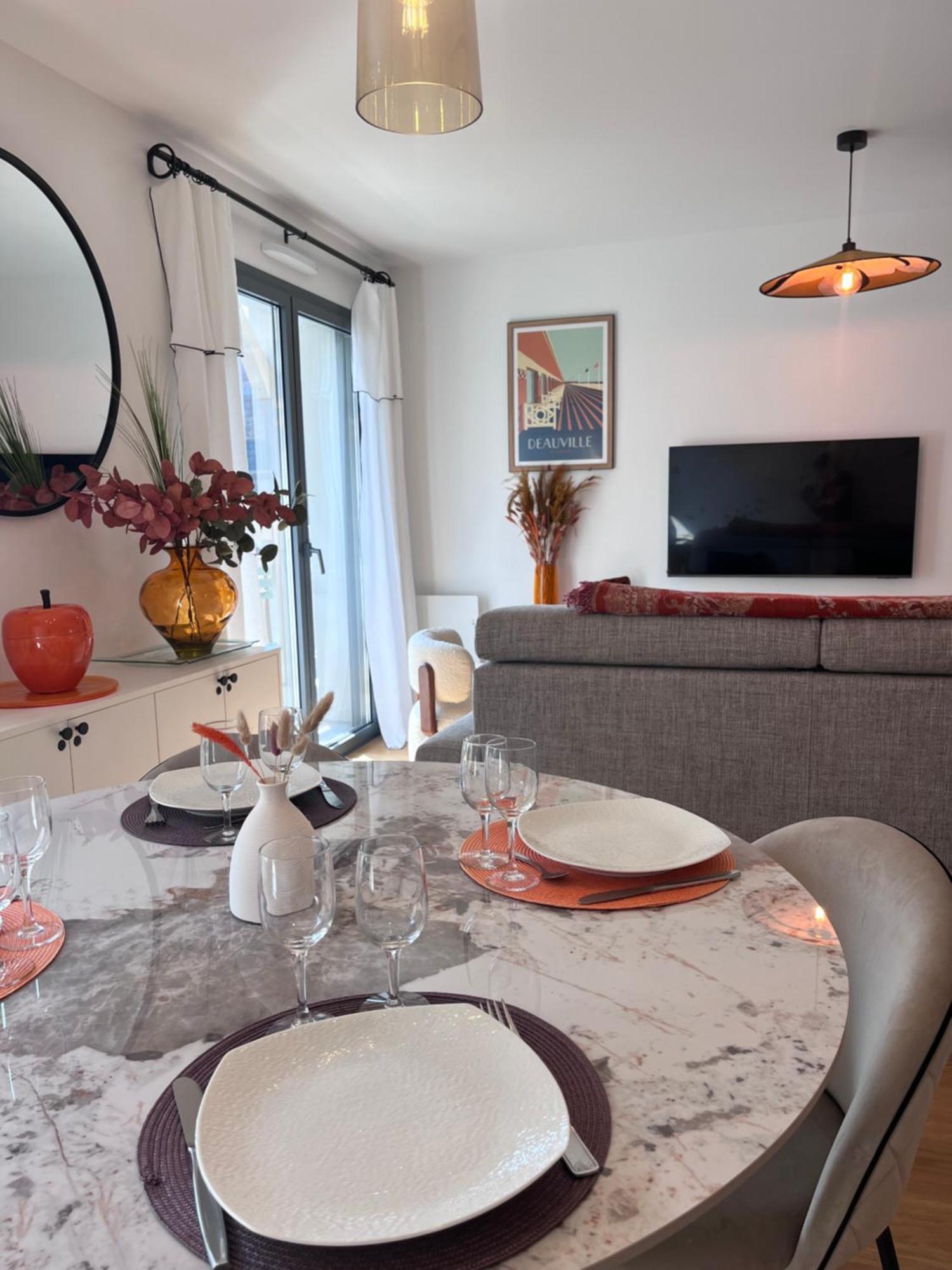 Appartement Standing, Centre,200M Place Morny Deauville Bagian luar foto